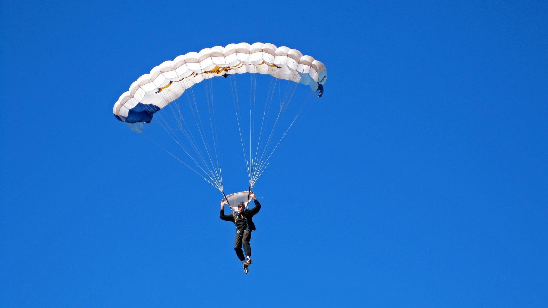 乐鱼体育官网优惠-中国女篮的坚韧点燃亿万梦想，中国女篮故事